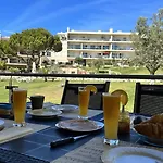 Appartement, Calme Avec Vue Piscine, 1km De La Plage, Olhos De Agua