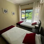 Apartment Appartement, Calme Avec Vue Piscine, 1km De La Plage, Olhos De Agua