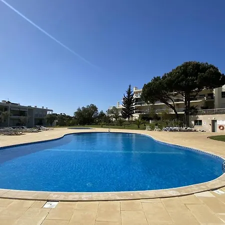 Appartement, Calme Avec Vue Piscine, 1km De La Plage, Olhos De Agua Lejlighed