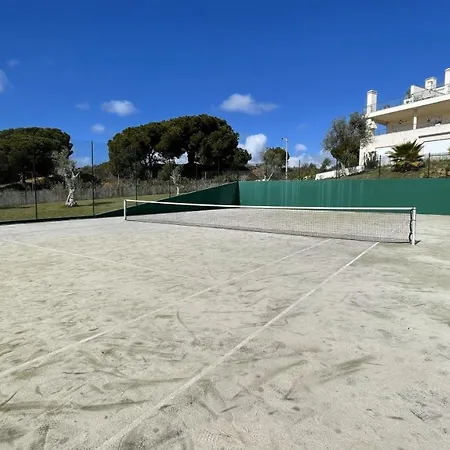 Albufeira, Piscine & Jardin, Tennis, A 1000 M De La , 2 * Албуфейра