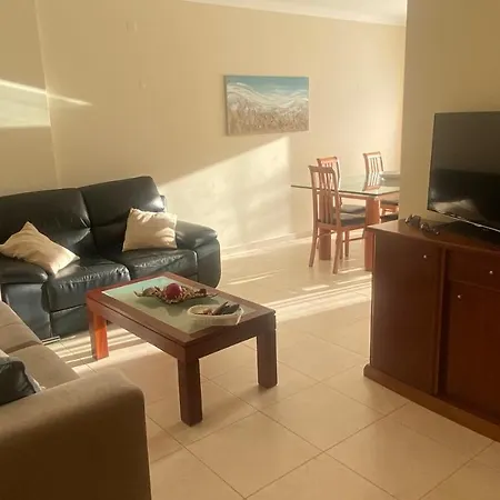 Appartement, Calme Avec Vue Piscine, 1km De La Plage, Olhos De Agua *