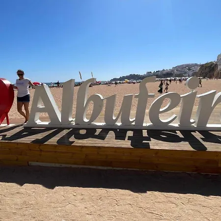 Albufeira, Piscine & Jardin, Tennis, A 1000 M De La Plage , 2 Chambres *
