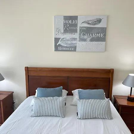 Daire Appartement, Calme Avec Vue Piscine, 1km De La Plage, Olhos De Agua Albufeira